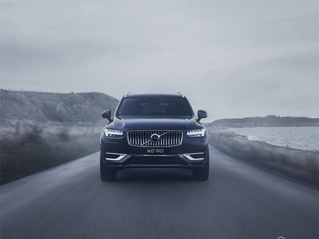 沃尔沃新款XC90 T8正式上市 售价89.49万元