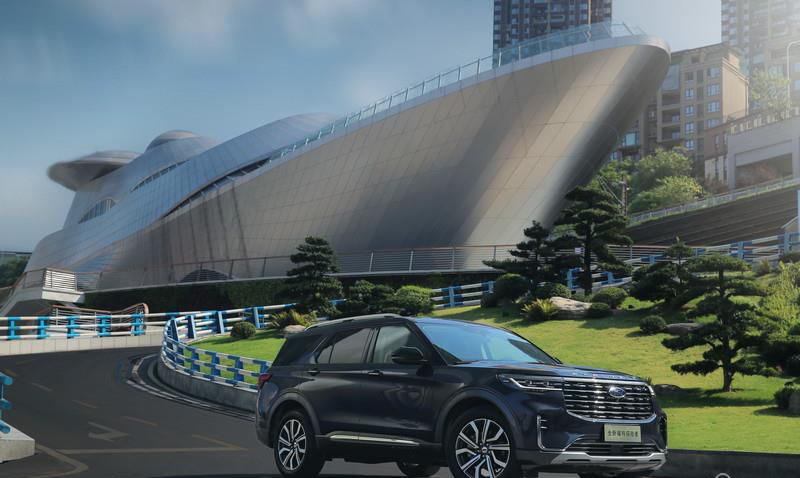 智能与豪华领域全面进阶，全新福特探险者引领大型SUV旗舰新标准