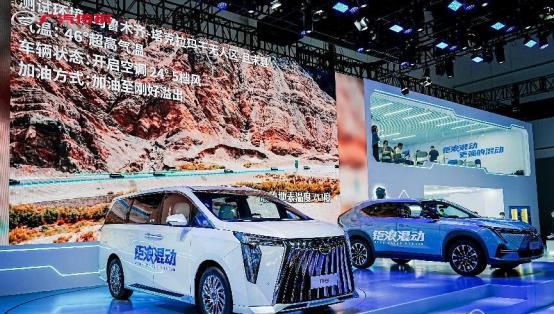 新一代M8霸气登场 2套混动方案成就钜浪混动双“唯一”！