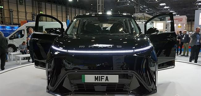 上汽大通MAXUS MIFA 9亮相 有望2023年交付