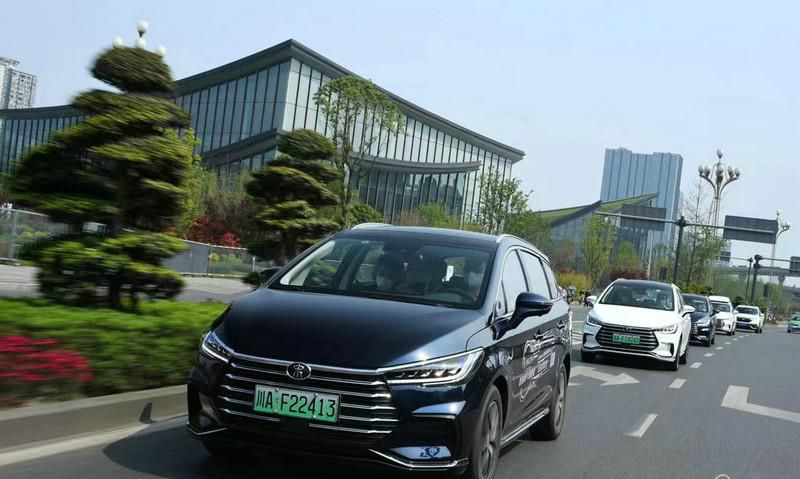 更强动力 更具性价比 2022款宋MAX DM-i成都上市