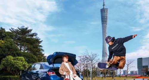 第七代伊兰特热度持续走高 这个“车内管家”有点贴心！