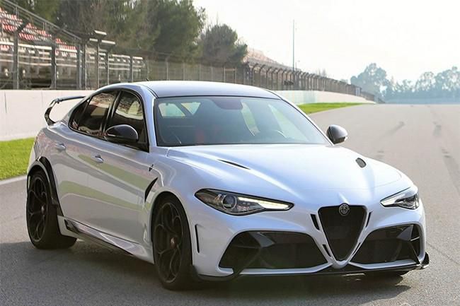 阿尔法·罗密欧Giulia GTA实车 将限量500辆