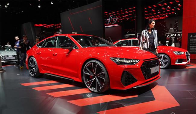 奥迪全新一代RS7上市 售价144.88-172.23万