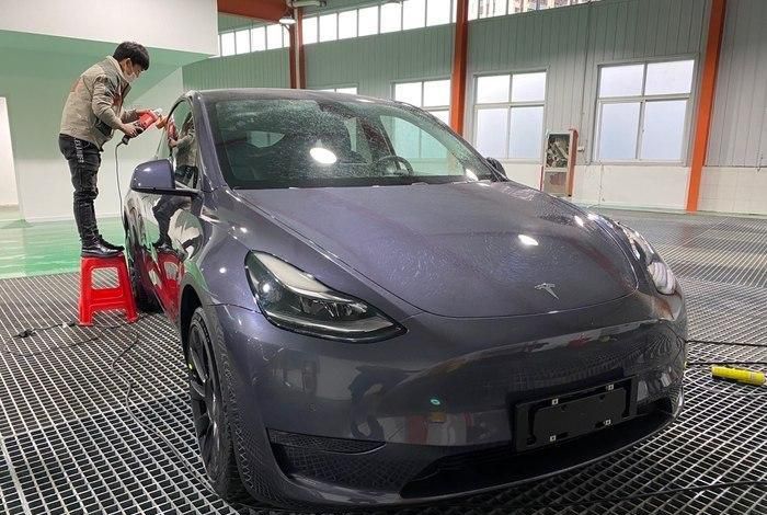 1天10万订单？曝国产特斯拉Model Y实车