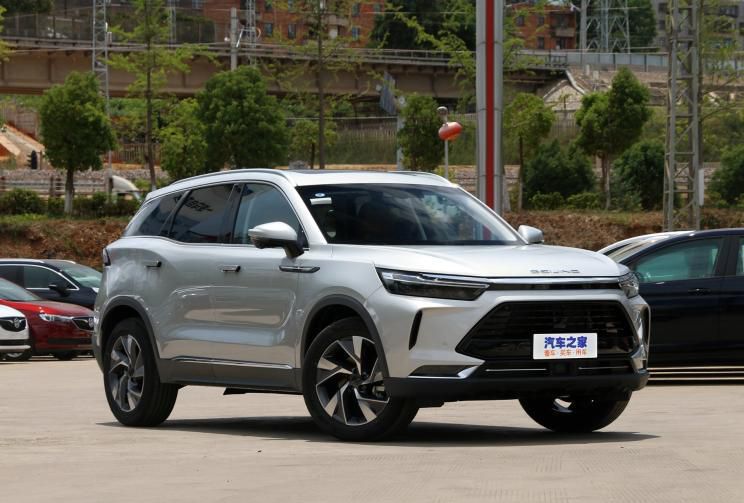 售12.69万元 BEIJING-X7贺岁限量版上市