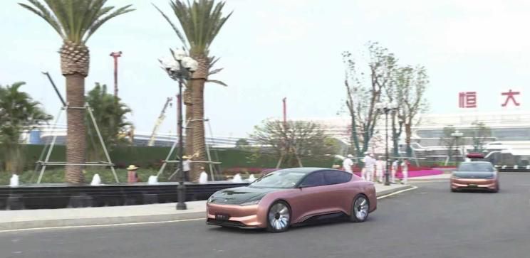 “路试”还是“路示”恒驰1造型车路跑