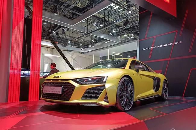 奥迪新款R8北京车展亮相 新车搭载5.2L V10