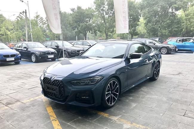 全新一代宝马4系抵达到店 售价36.5-46万元
