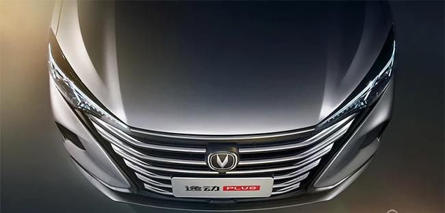 逸动PLUS将于12月12日亮相 定位紧凑型车