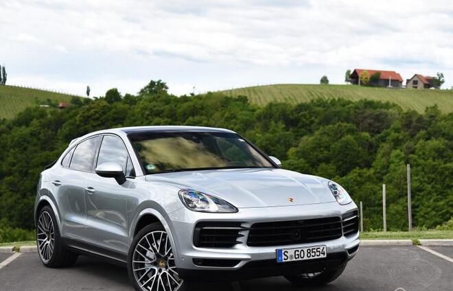 Cayenne S Coupé售价公布 售123.60万