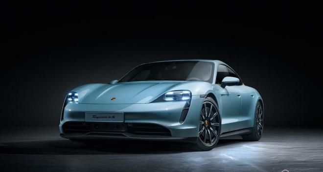 保时捷Taycan 4S正式上市 售114.80万元