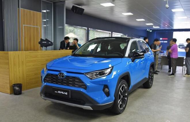 一汽丰田全新RAV4荣放将于10月25日上市