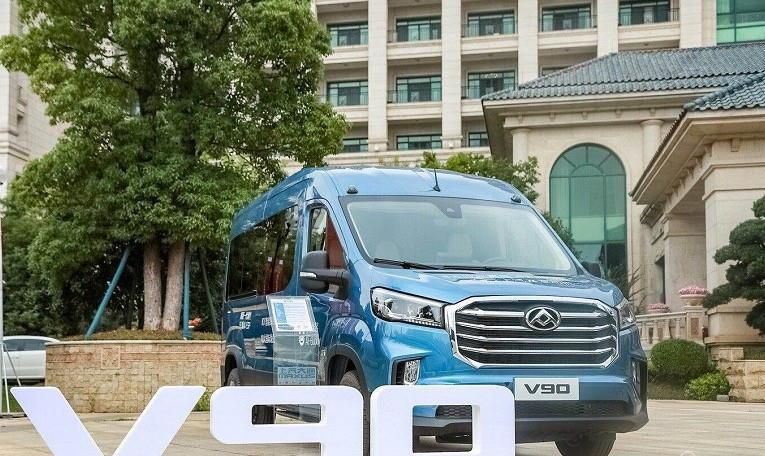 全领域智能宽体轻客V90售价14.78万元-28.76万元