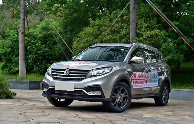 东风风光580新车型上市 售7.89-12.30万