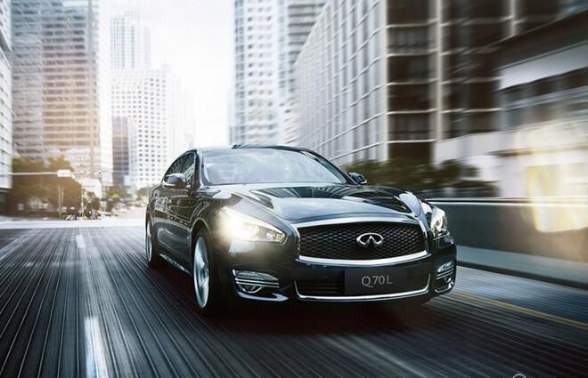 英菲尼迪新款Q70L上市 售37.98-52.38万