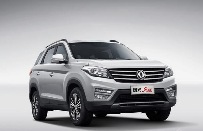新款东风风光S560上市 售7.99-9.69万元