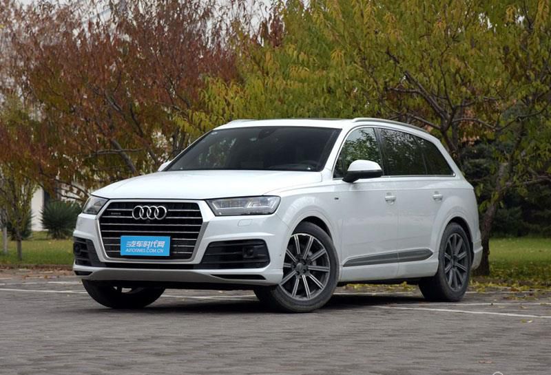 奥迪Q7部分车型官降 降幅0.8-5.0万元