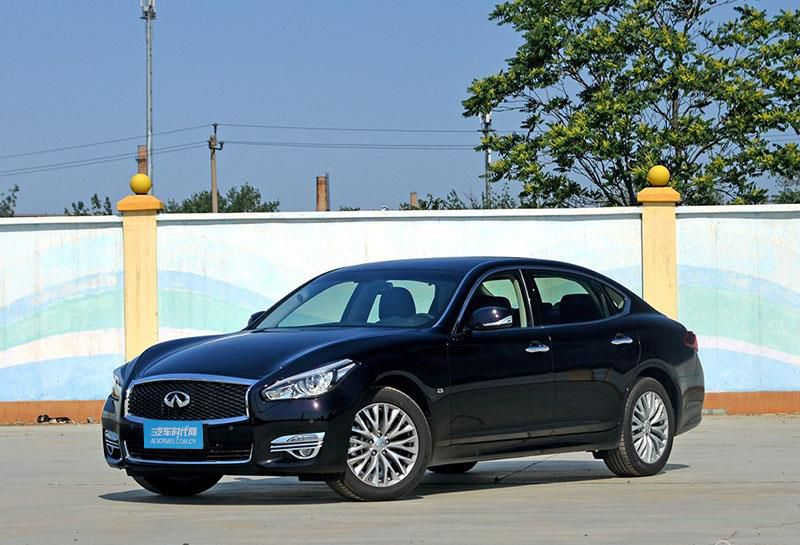 2017款Q70L正式上市 售39.98-64.98万元