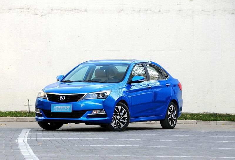 2016款长安悦翔V7上市 售5.99-8.69万元