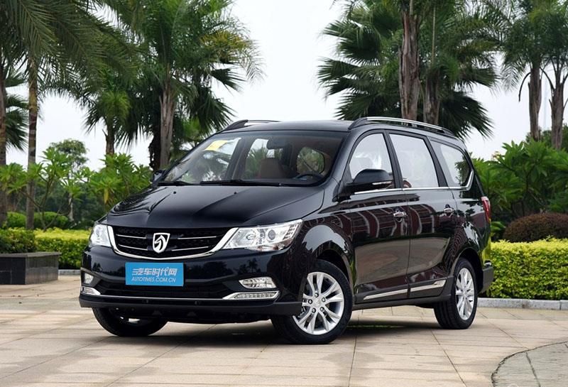 宝骏730入门级车型上市 售价6.08万元